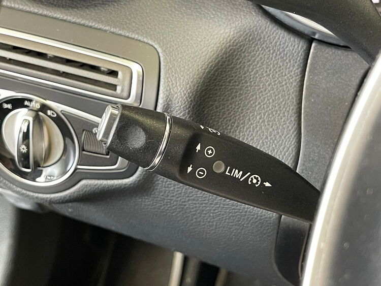 Mercedes Clase C 220 foto 23
