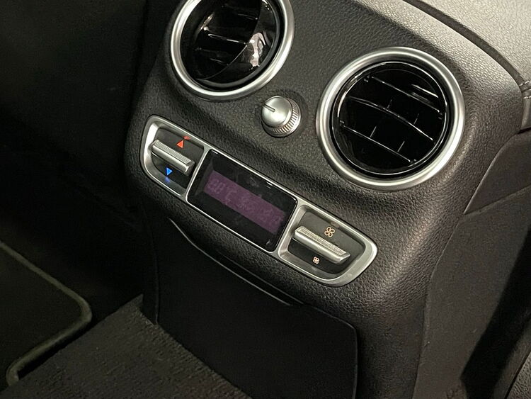 Mercedes Clase C 220 foto 40