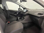 Peugeot 208 STYLE miniatura 30