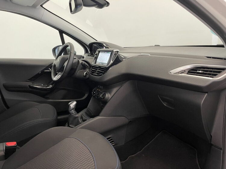 Peugeot 208 STYLE foto 13