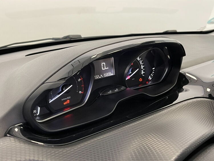 Peugeot 208 STYLE foto 20