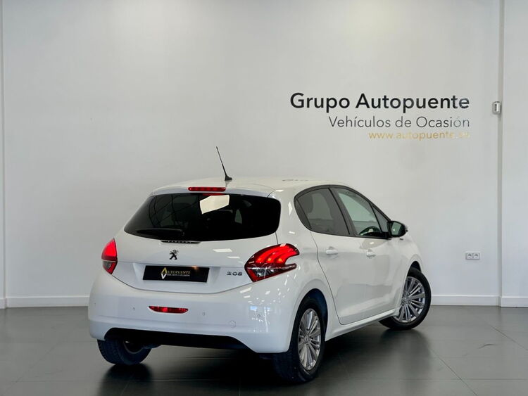 Peugeot 208 STYLE foto 4