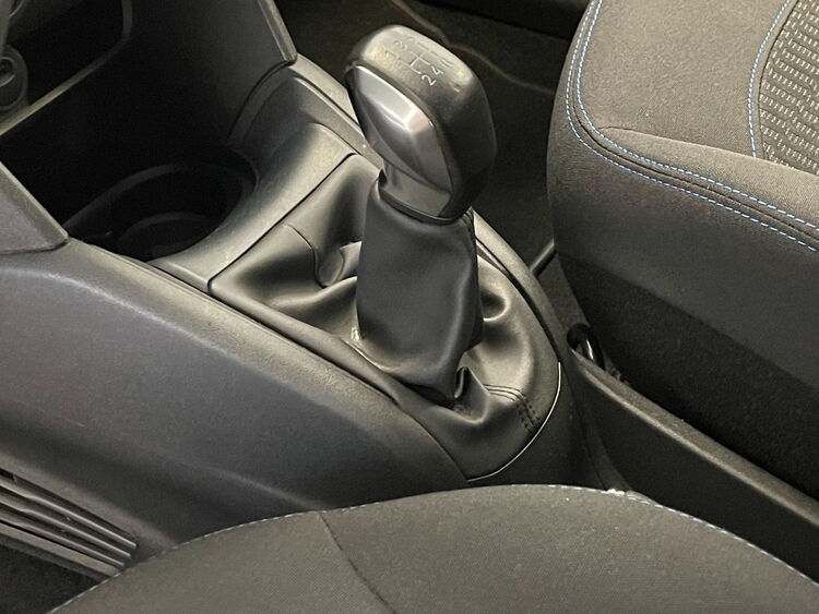 Peugeot 208 STYLE foto 28