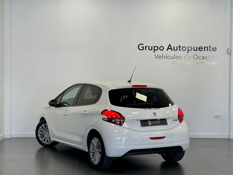 Peugeot 208 STYLE foto 5