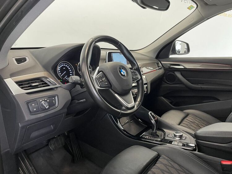 BMW X1 X LINE foto 13