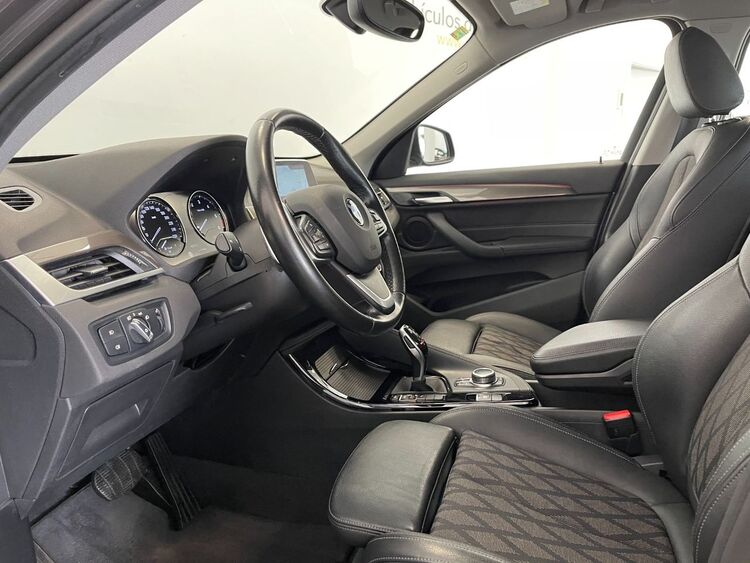 BMW X1 X LINE foto 15