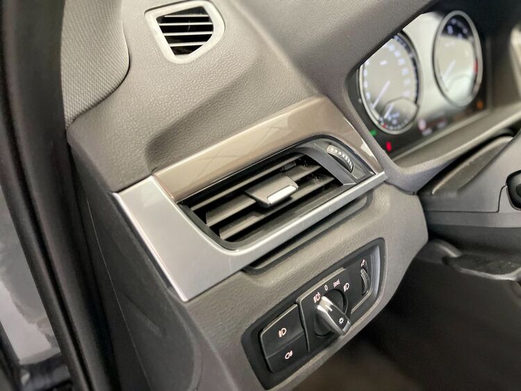 BMW X1 X LINE foto 22