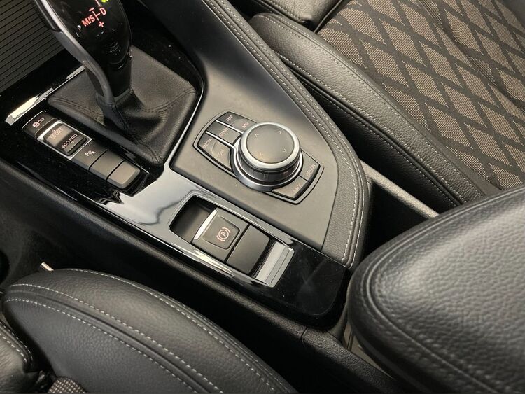 BMW X1 X LINE foto 29