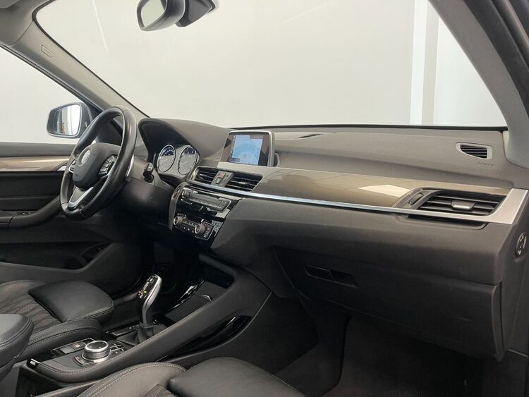 BMW X1 X LINE foto 30
