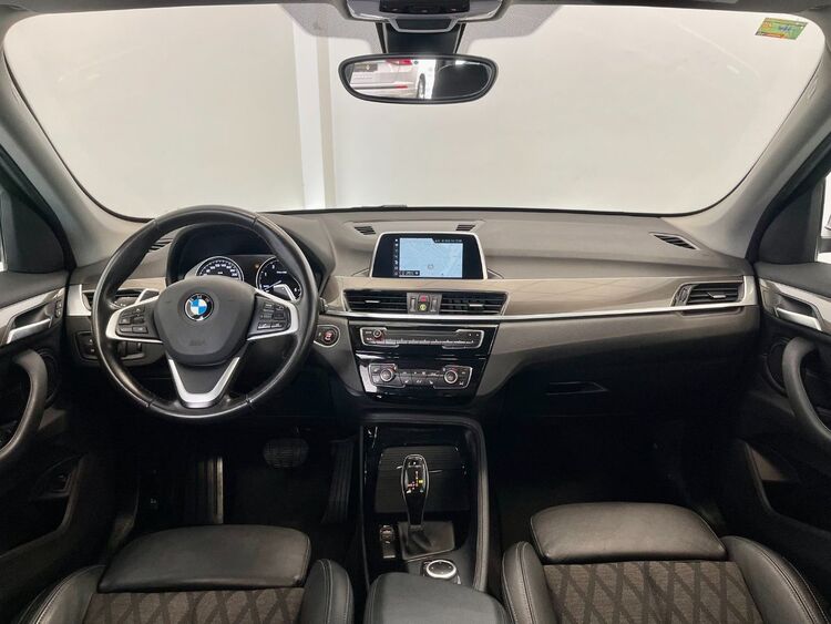 BMW X1 X LINE foto 10