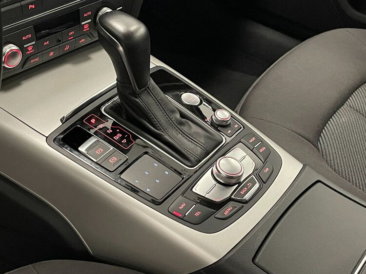 Audi A6 QUATTRO foto 31