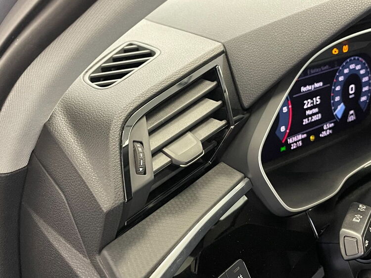 Audi Q3 35 TDI S TRONIC foto 21