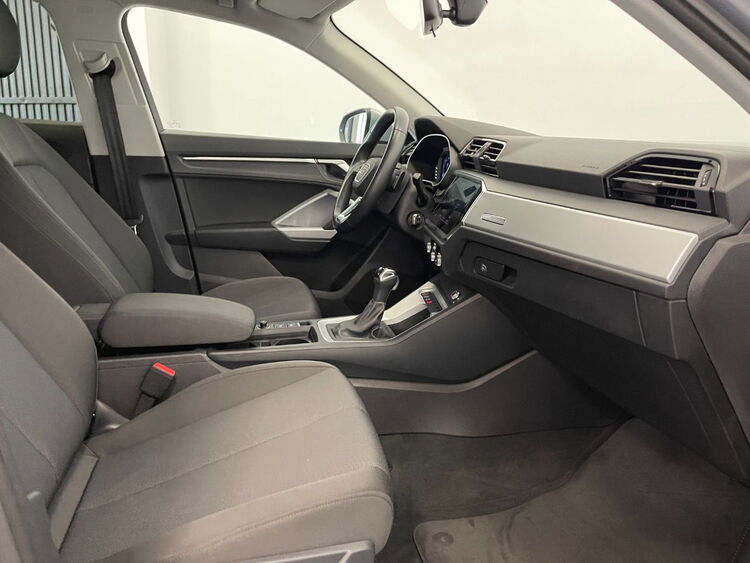 Audi Q3 35 TDI S TRONIC foto 35