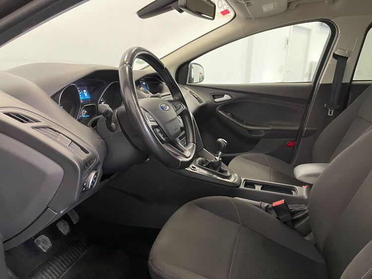 Ford Focus TREND + foto 16