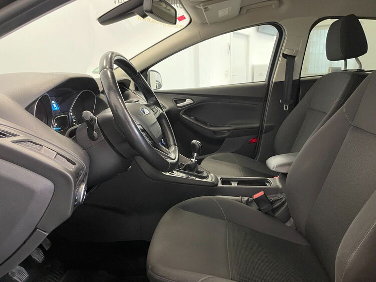 Ford Focus TREND + foto 17