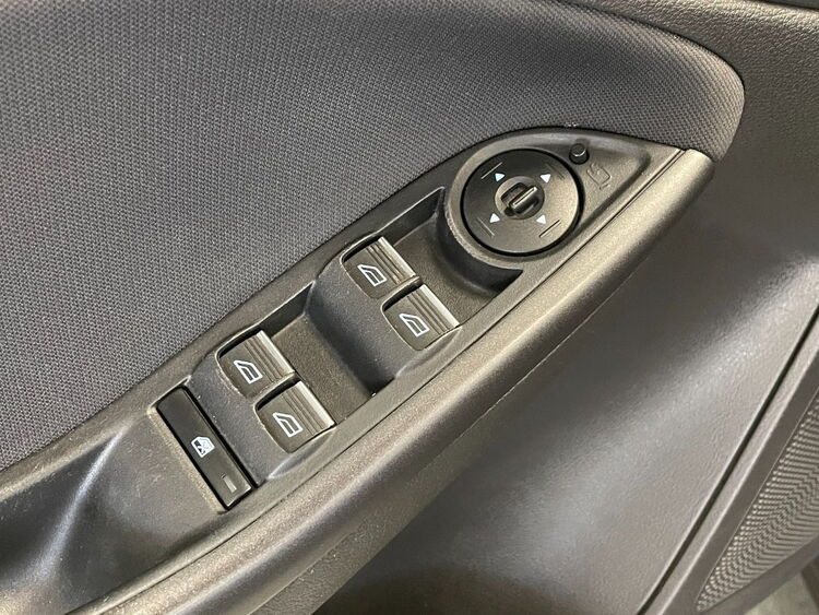 Ford Focus TREND + foto 18