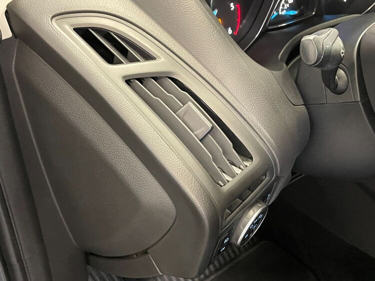 Ford Focus TREND + foto 20