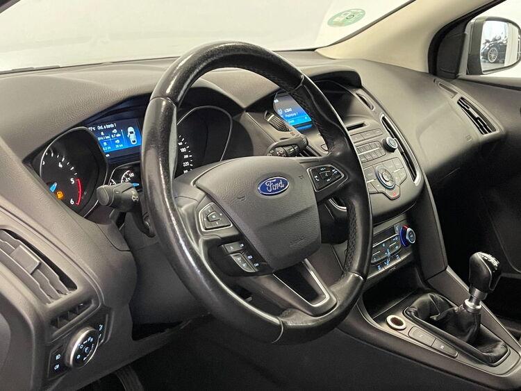 Ford Focus TREND + foto 21