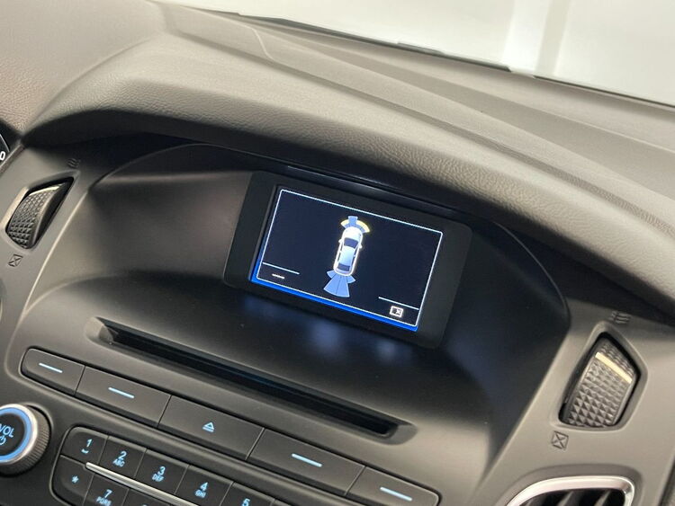 Ford Focus TREND + foto 35