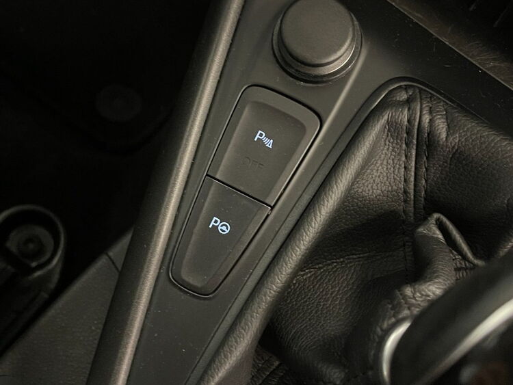 Ford Focus TREND + foto 39