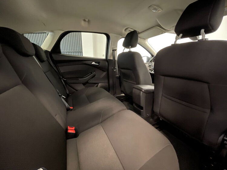 Ford Focus TREND + foto 42