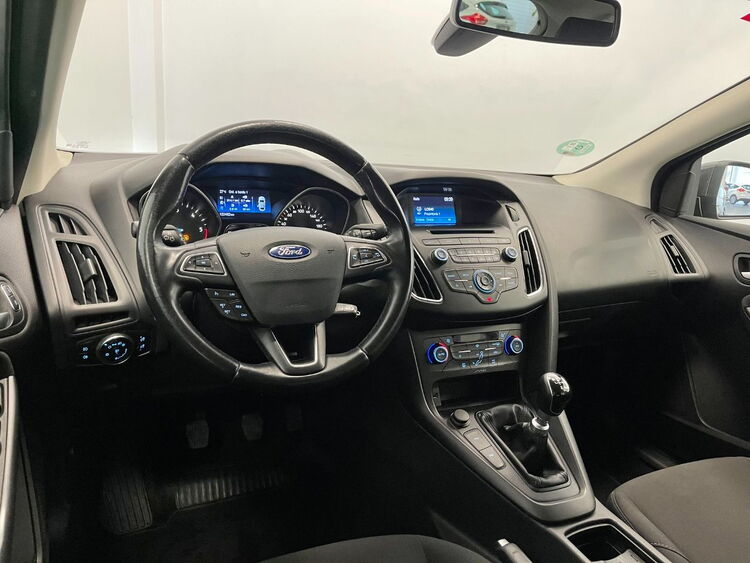 Ford Focus TREND + foto 10