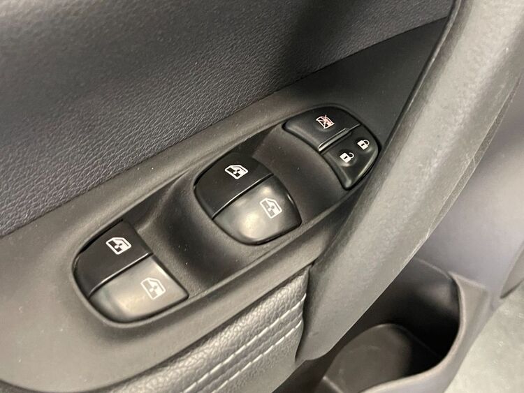 Nissan Qashqai NCONNECTA foto 17