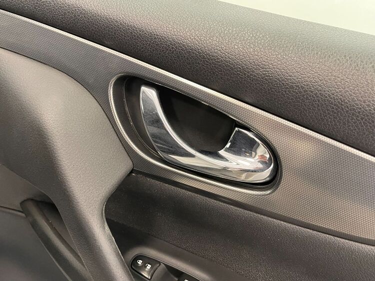 Nissan Qashqai NCONNECTA foto 32