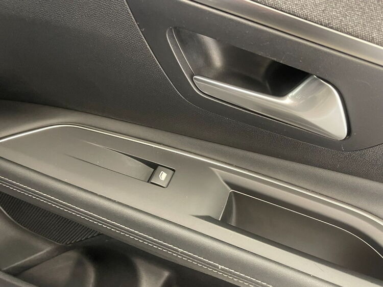 Peugeot 3008 ALLURE foto 30