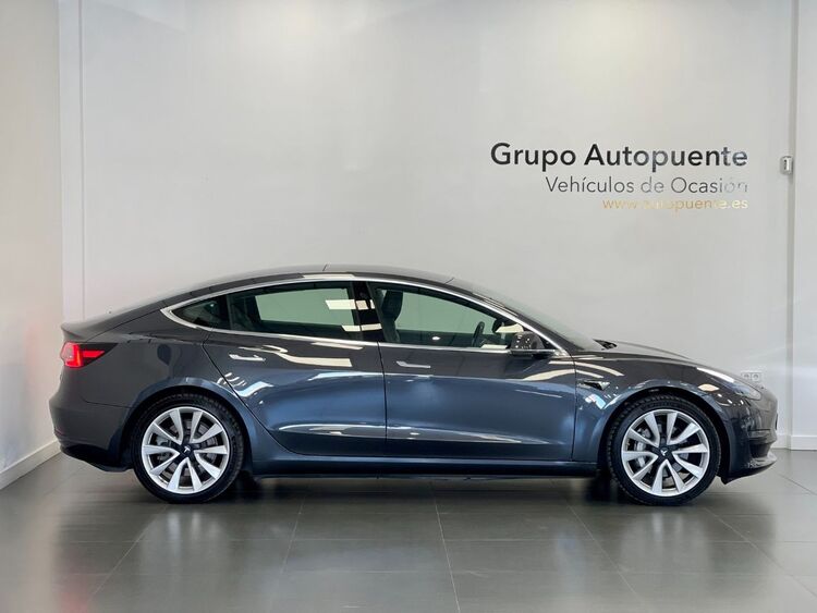 Tesla Model 3 GRAN AUTONOMÍA foto 3