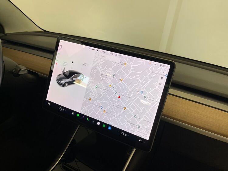 Tesla Model 3 GRAN AUTONOMÍA foto 35
