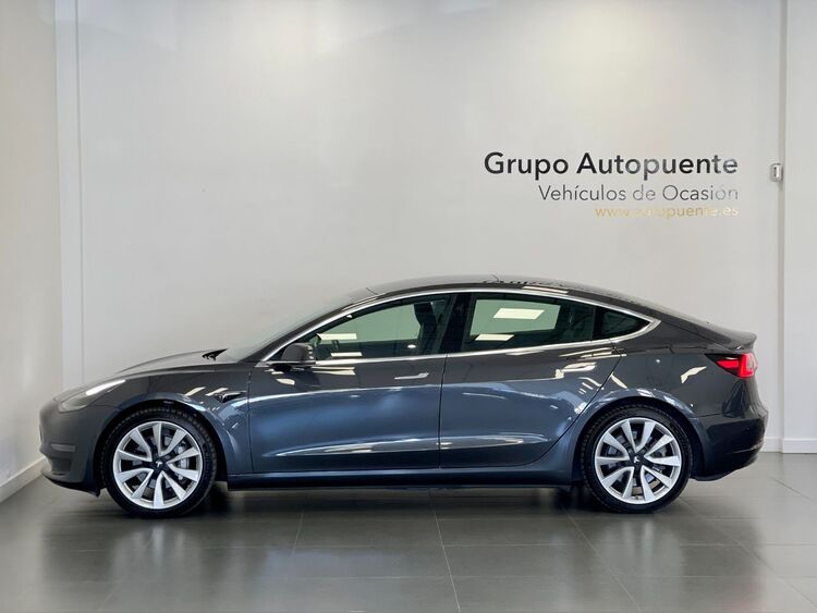 Tesla Model 3 GRAN AUTONOMÍA foto 6