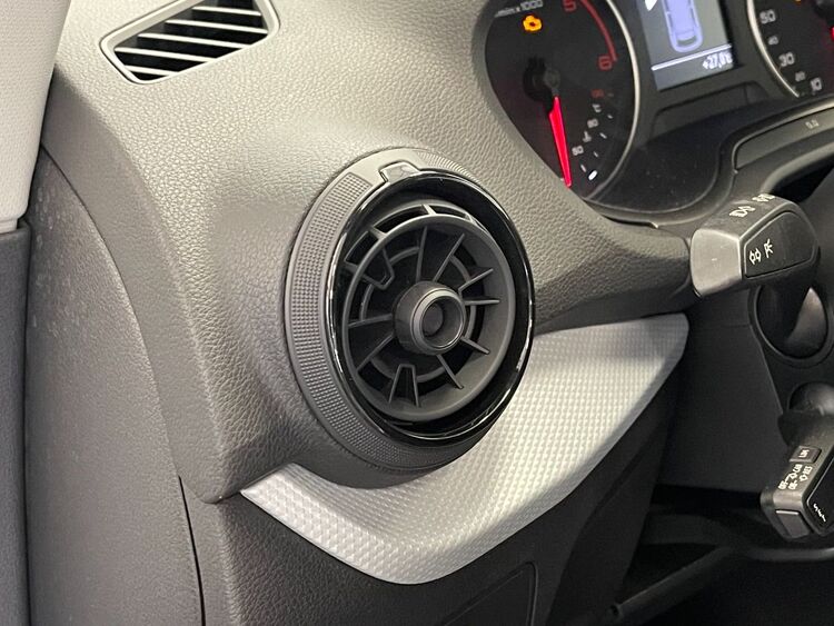 Audi Q2 DESIGN EDITION foto 21