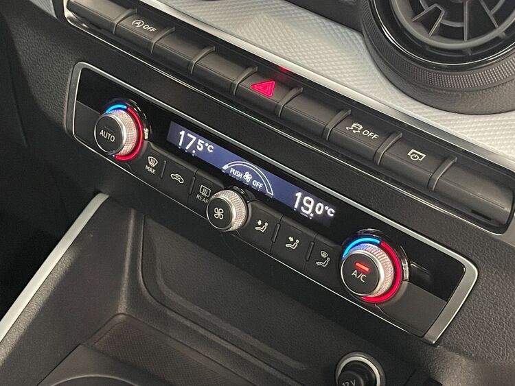 Audi Q2 DESIGN EDITION foto 40