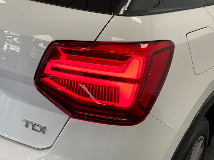 Audi Q2 DESIGN EDITION foto 47