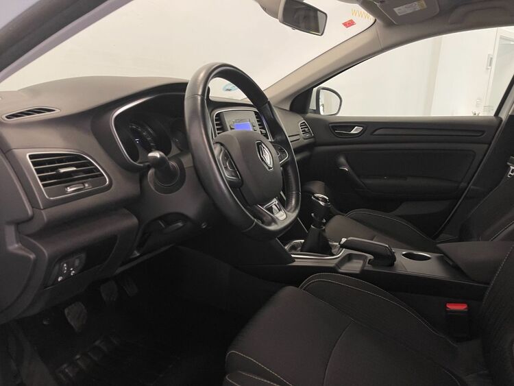 Renault Megane SPORT TOURER foto 15