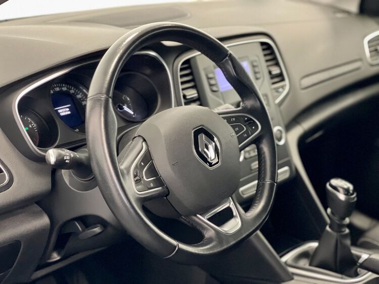 Renault Megane SPORT TOURER foto 18