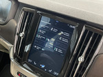 Volvo V90 Cross Country 4WD AUTO miniatura 33