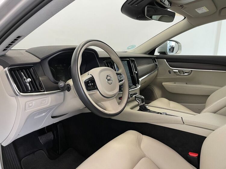 Volvo V90 Cross Country 4WD AUTO foto 15