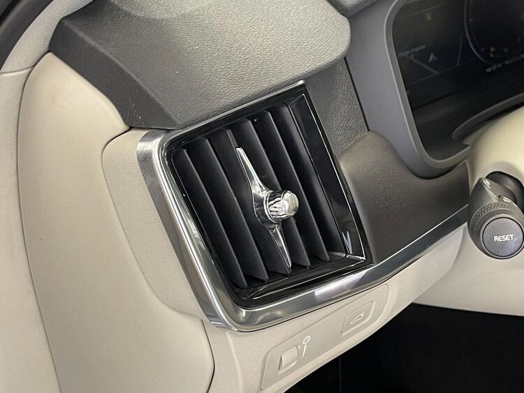 Volvo V90 Cross Country 4WD AUTO foto 18