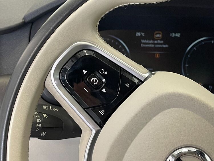 Volvo V90 Cross Country 4WD AUTO foto 23