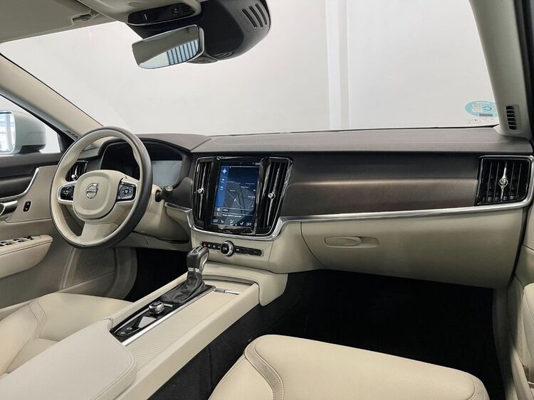 Volvo V90 Cross Country 4WD AUTO foto 11