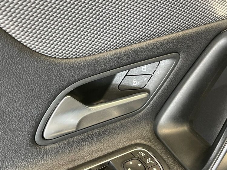 Mercedes Clase A 180 foto 17